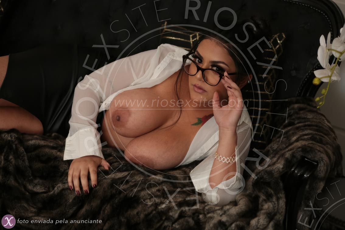 6 - photo of Jaqueline Paulista
