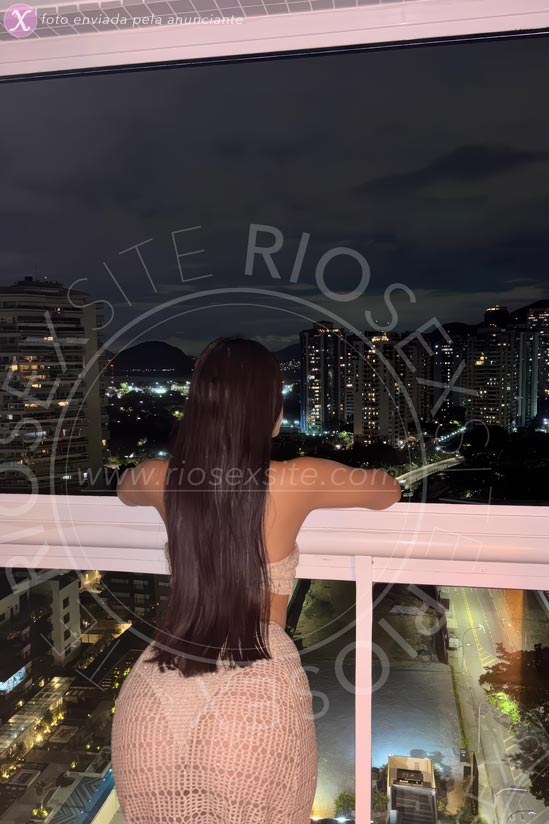 14 - photo of Camila Bianchi